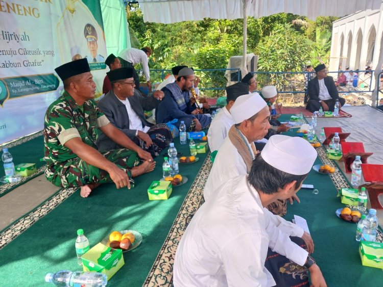 Kapten Inf Purgianto Hadiri Pengajian Rutin Tingkat Kecamatan Cikeusik Berlangsung Khidmat dan Kondusif