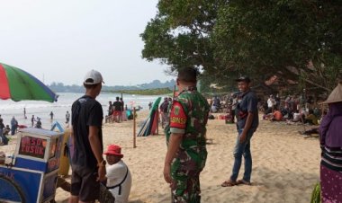 Berikan Rasa Aman Kepada Wisatawan, Anggota Koramil 0110/Labuan Lakukan Patroli Di Tempat Wisata