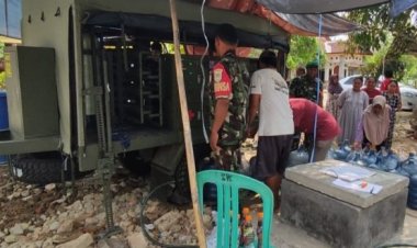 Melalui Kodim 0601/Pandeglang, Danrem 064/Maulana Yusuf Kirimkan Alat Penjernih Air Filter Nusantara Di Kampung Bojen