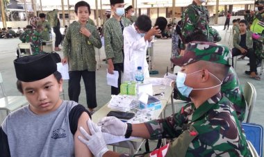 Kodim 0601/Pandeglang Tingkatkan Pencapaian Herd Immunity Dilingkungan Ponpes