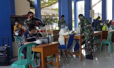 Perkuat Imun, Kodim 0601/Pandeglang Buka Gerai Vaksinasi di SMKN 3 Pandeglang