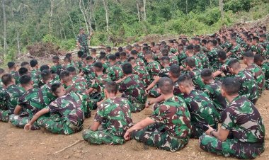 Dandim 0601/Pandeglang Berikan Pengarahan Kepada Anggota Yon TP 842/BS