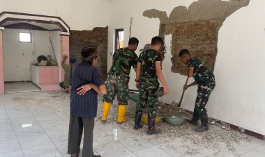 Satgas TMMD ke-126 Kodim 0601/Pandeglang Laksanakan Perehaban Musholla di Kampung Balado, Wujud Nyata Kepedulian TNI terhadap Sarana Ibadah Masyarakat