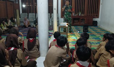 Babinsa Koramil 0103/Banjar Berikan Materi Kewarganegaraan dan Kemandirian kepada Siswa-siswi Darul Fikri melalui Kegiatan Kepramukaan