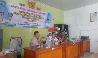 Babinsa Koramil 0101/Pandeglang Hadiri MUSDES Verifikasi dan Validasi Data Penerima Manfaat SIKS-NG Tahun 2025 di Desa Sukaseneng
