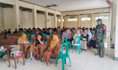 Anggota Babinsa Koramil 0107/Saketi Hadiri dan Amankan Bimbingan Teknis Penjamah Makanan Program Makan Bergizi Gratis Tahun 2025