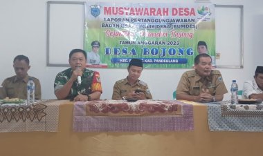 DANRAMIL 0108/BOJONG KAPTEN ARM SISWOYO HADIRI MUSDES DAN LAPORAN PERTANGGUNGJAWABAN BUMDES DESA BOJONG DIGELAR DI AULA KANTOR DESA