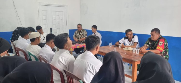 Babinsa Koramil 0116/Cikeusik Dampingi Kegiatan Perekrutan Karyawan SPPG Program MBG di Wilayah 3T