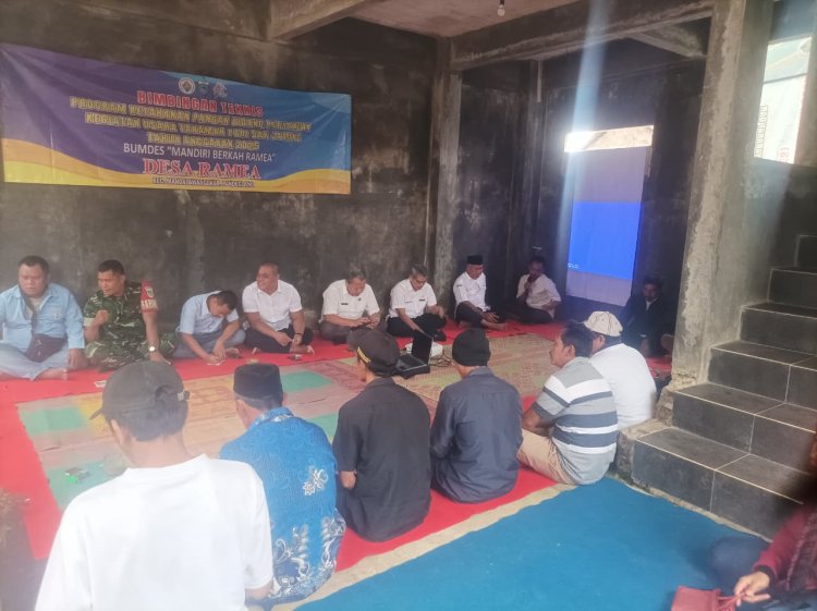 Serda Hadiri Anggota Babinsa Koramil 0105/Mandalawangi Mengadiri Pelatihan Bimbingan Teknis Penanaman Jagung dan Padi Program Ketahanan Pangan BUMDes