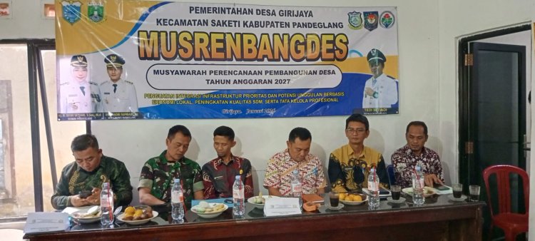 Babinsa Koramil 0107/Saketi Hadiri dan Dampingi Kegiatan Musrenbangdes Desa Girijaya TA 2027