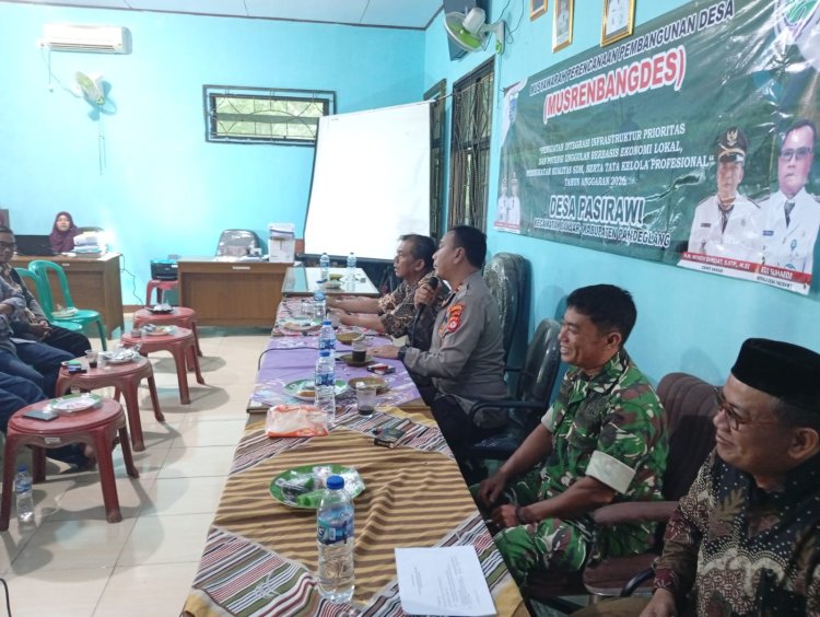 Babinsa Hadiri Musrenbangdes Desa Pasir Awi Tahun Anggaran 2027