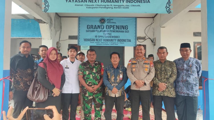 BABINSA KORAMIL 0116/CIKEUSIK HADIRI GRAND LAUNCHING DAN TASYAKURAN MAKAN BERGIZI GRATIS (MBG) SPPG NANGGALA