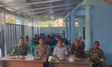 BABINSA KORAMIL 0111/PAGELARAN HADIRI KEGIATAN PELAYANAN DAPUR SPPG YAYASAN H. KASMIDI DI KP. KUBANG SURAKARTA