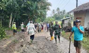 Kegiatan Kerja Bakti Gotong Royong JUMSIK Koramil 0103/Banjar